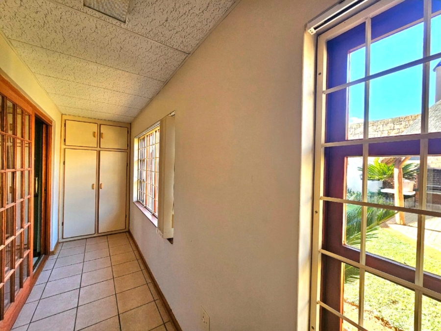  Bedroom Property for Sale in Bainsvlei Free State